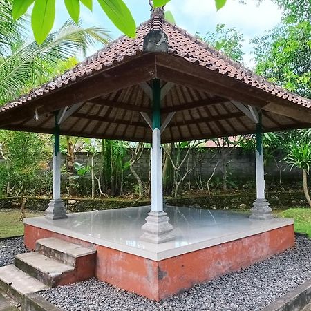Agung Balangan Homestay Jimbaran Buitenkant foto
