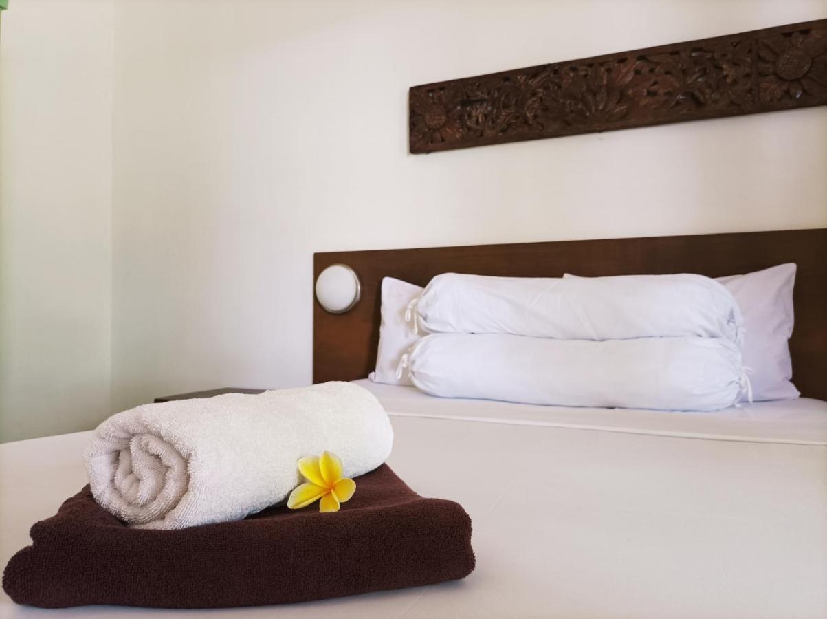 Agung Balangan Homestay Jimbaran Buitenkant foto